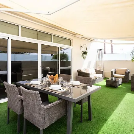 Luxurious With Jacuzzi Villa
