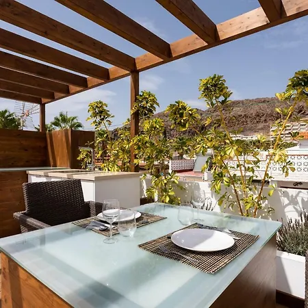 Luxurious With Jacuzzi Villa